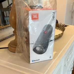 JBL Waterproof Speaker, NWT